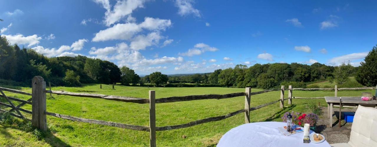 Moaps Farm B&B Support Small Business, Welcome, Check In From 5 Pm Danehill Exterior photo