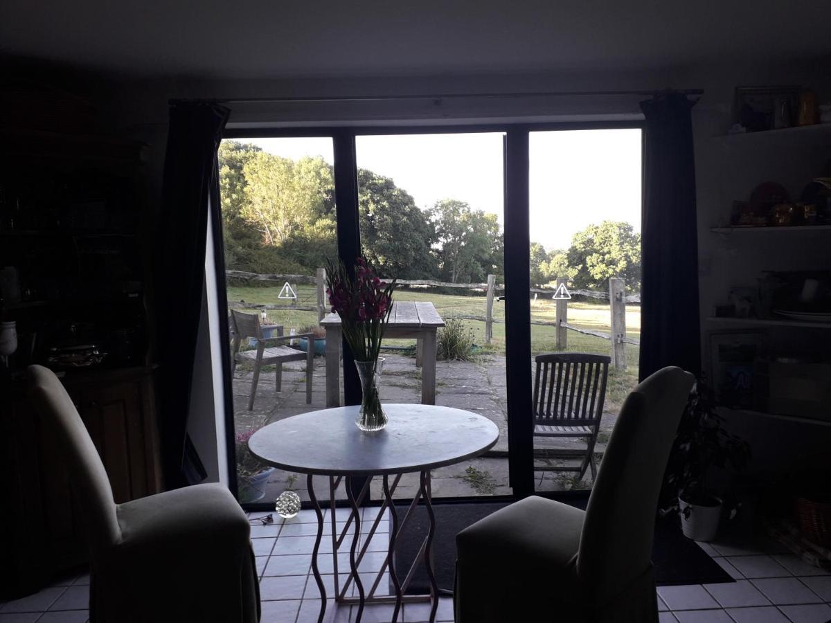 Moaps Farm B&B Support Small Business, Welcome, Check In From 5 Pm Danehill Exterior photo