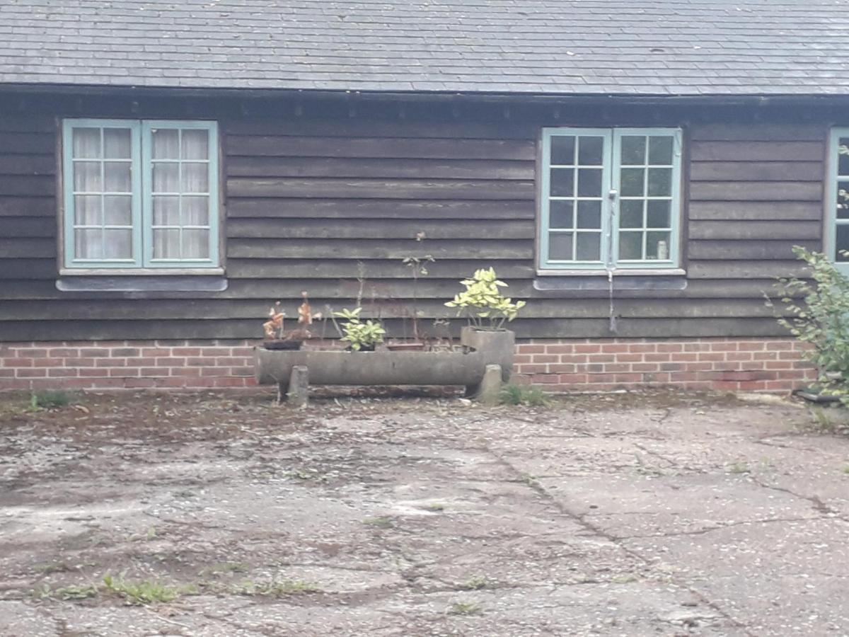 Moaps Farm B&B Support Small Business, Welcome, Check In From 5 Pm Danehill Exterior photo