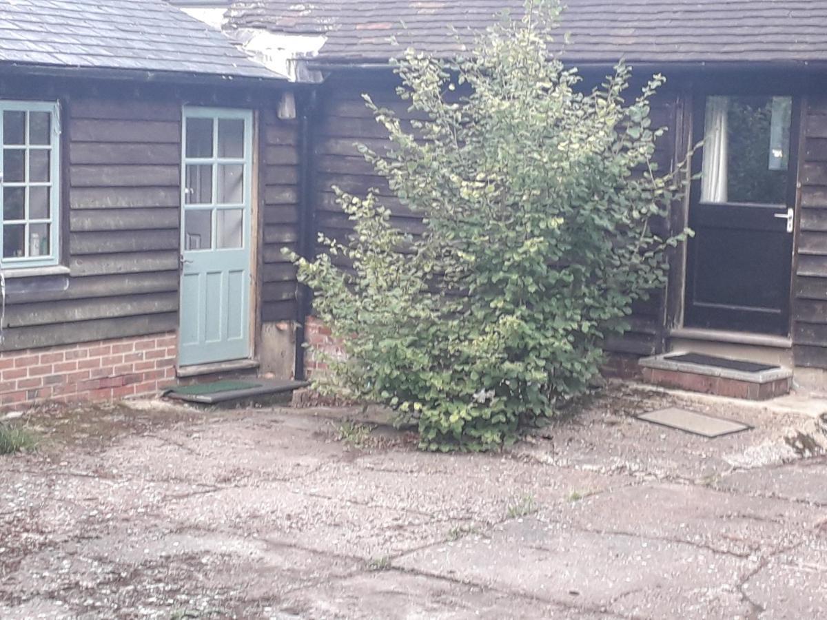 Moaps Farm B&B Support Small Business, Welcome, Check In From 5 Pm Danehill Exterior photo